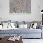 Bright Apartment Cupolone View