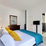 Bright Apartment Cupolone View